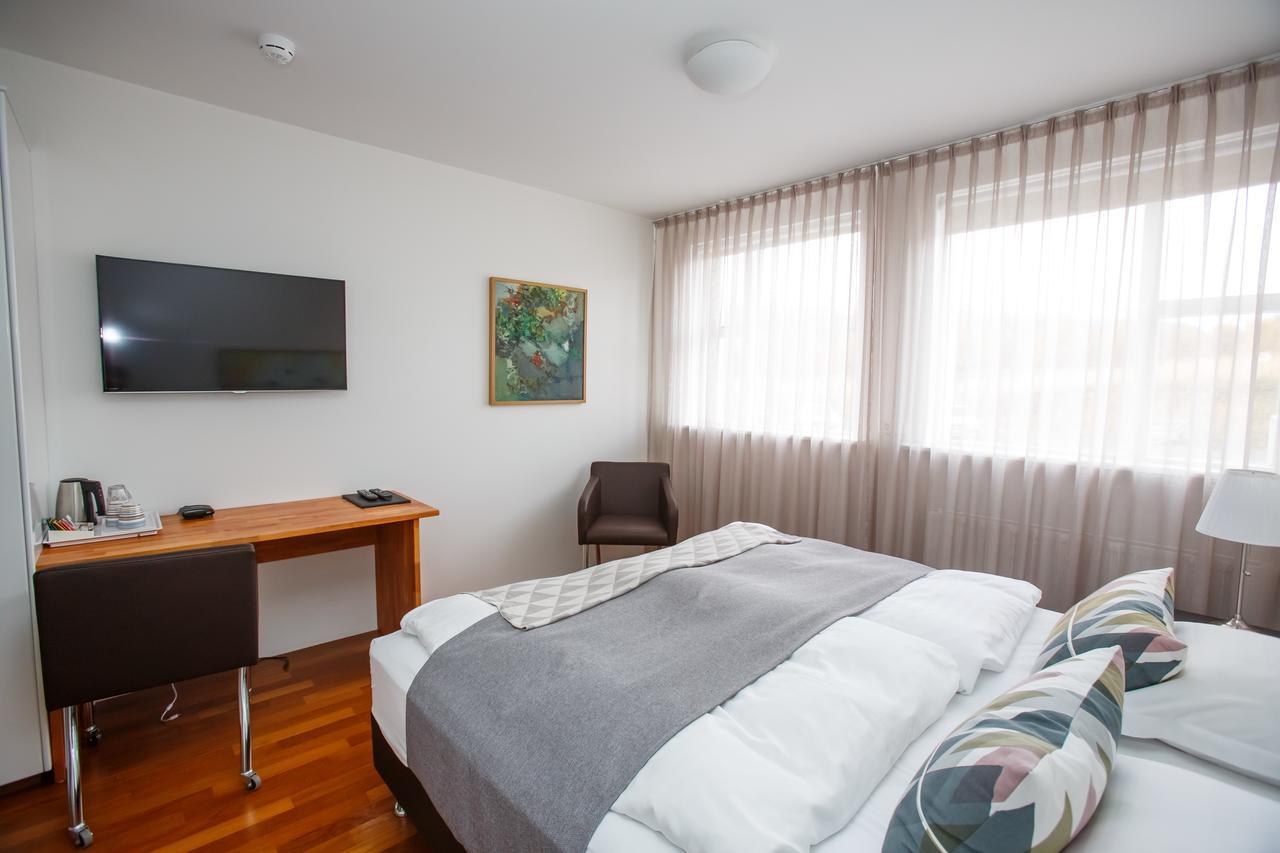 Apt. Hotel Hjalteyri Esterno foto